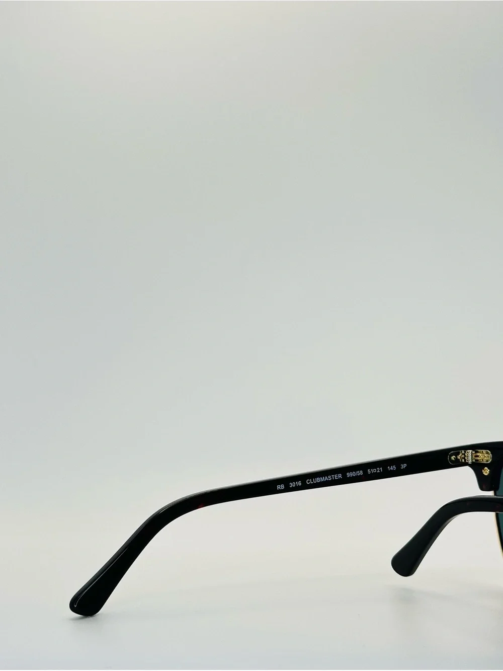 Ray-Ban RB3016 CLUBMASTER
